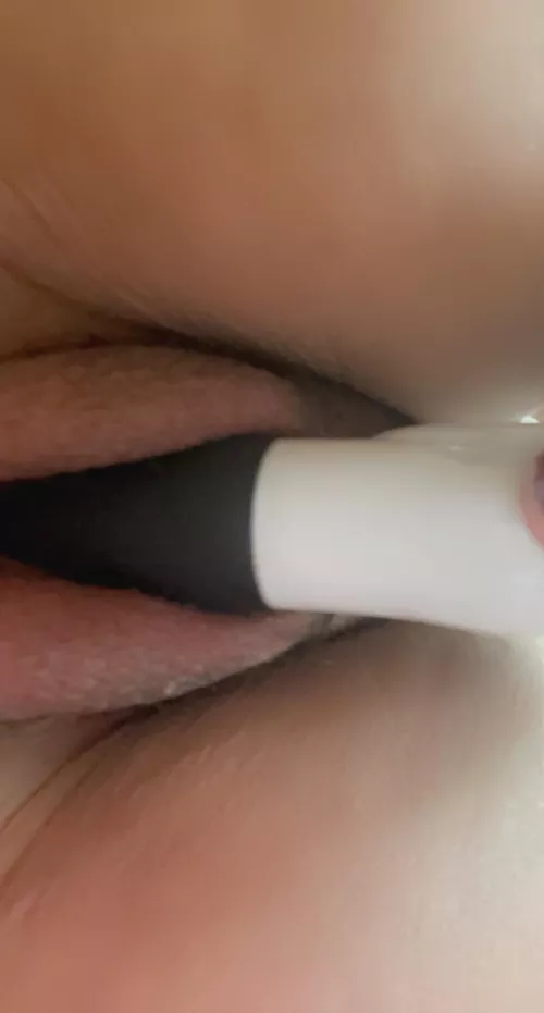 Closeeeeee by Vgaineshere