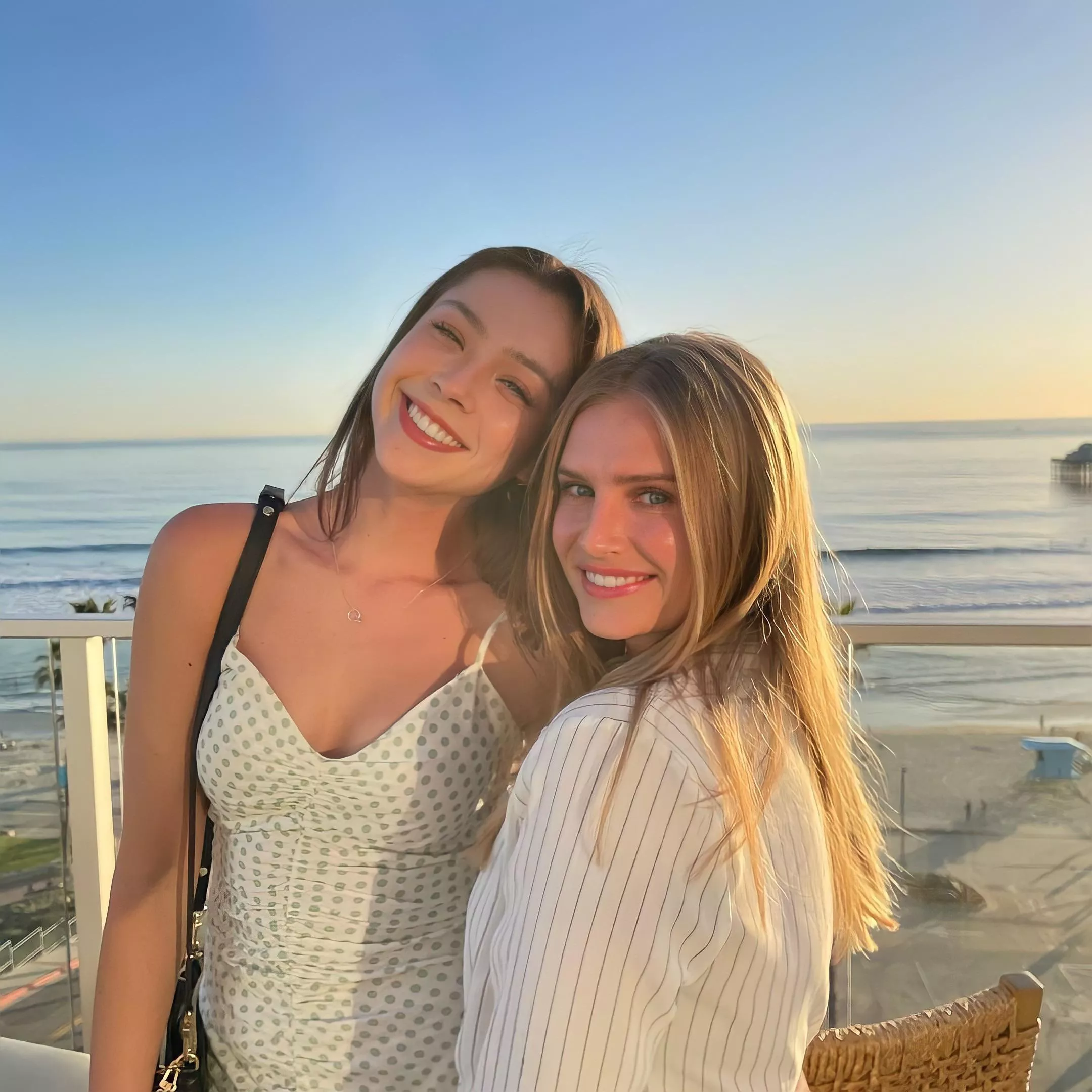 Coast views posted by vismundcygnus1260