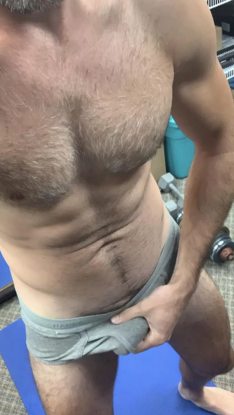 Cock outline at the gym (the best part about working out after hours). posted by Flashy-Usual-7228