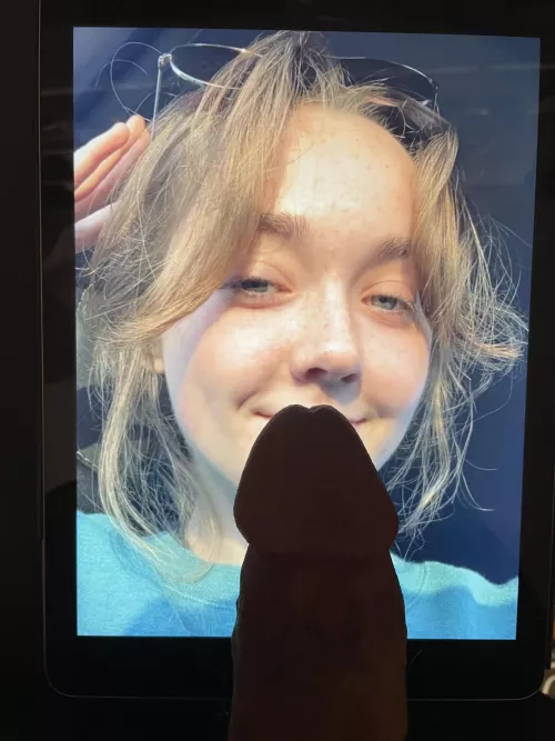 Cocking teens and feet. 100% private. Only doing 1 or 2 per person so send in your best/fav. Socials in bio by jakesimms22