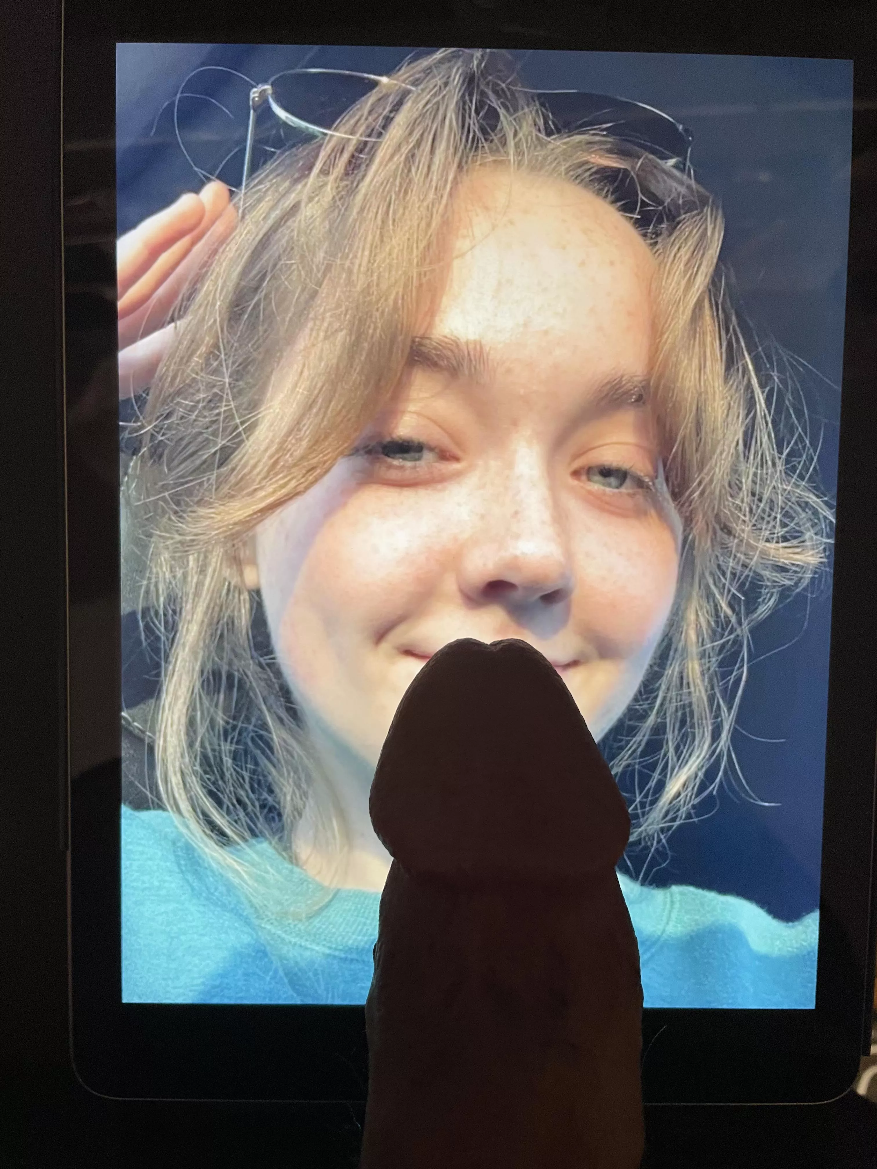 Cocking teens and feet. 100% private. Only doing 1 or 2 per person so send in your best/fav. Socials in bio posted by jakesimms22