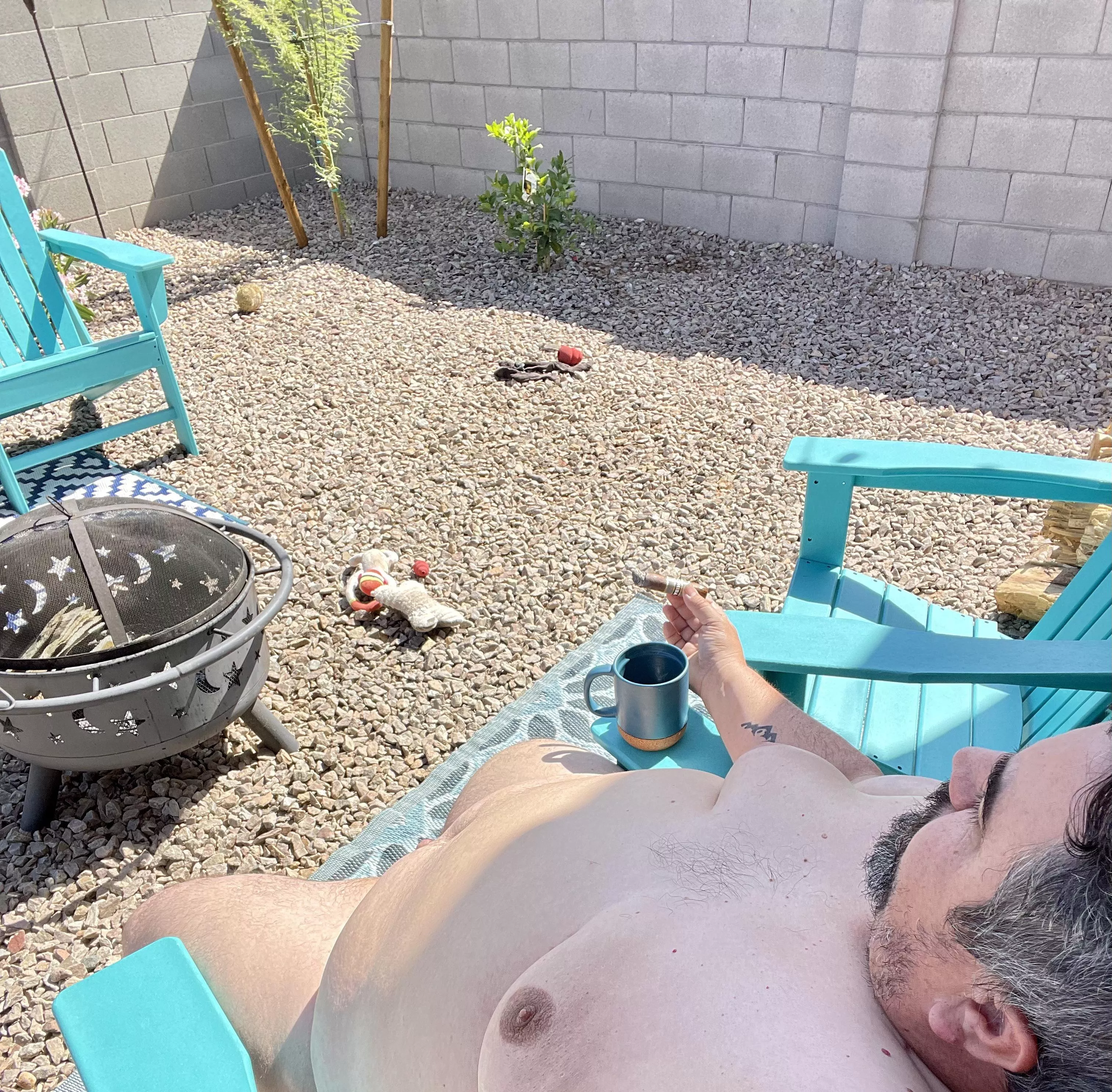 Coffee and cigar on this fine AZ morning. posted by Rlmacho5