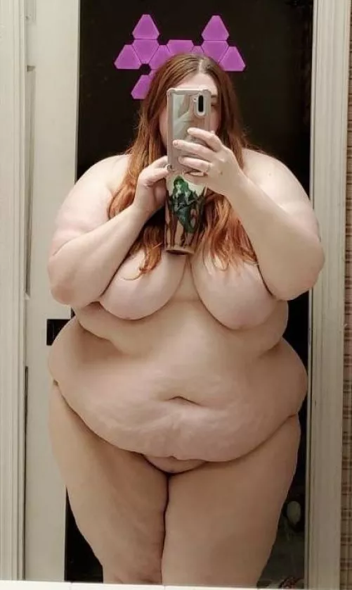 Coffee Break 🥰 by lunabunnysdaddy