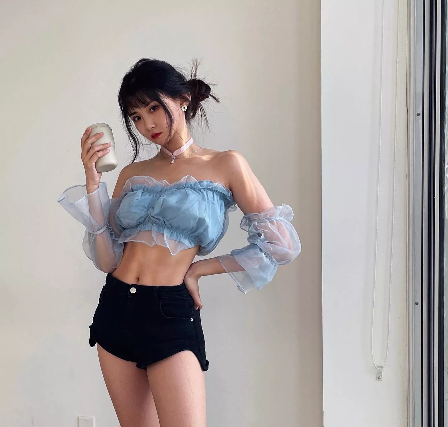 Collar and midriff posted by Majestic_Painter8660