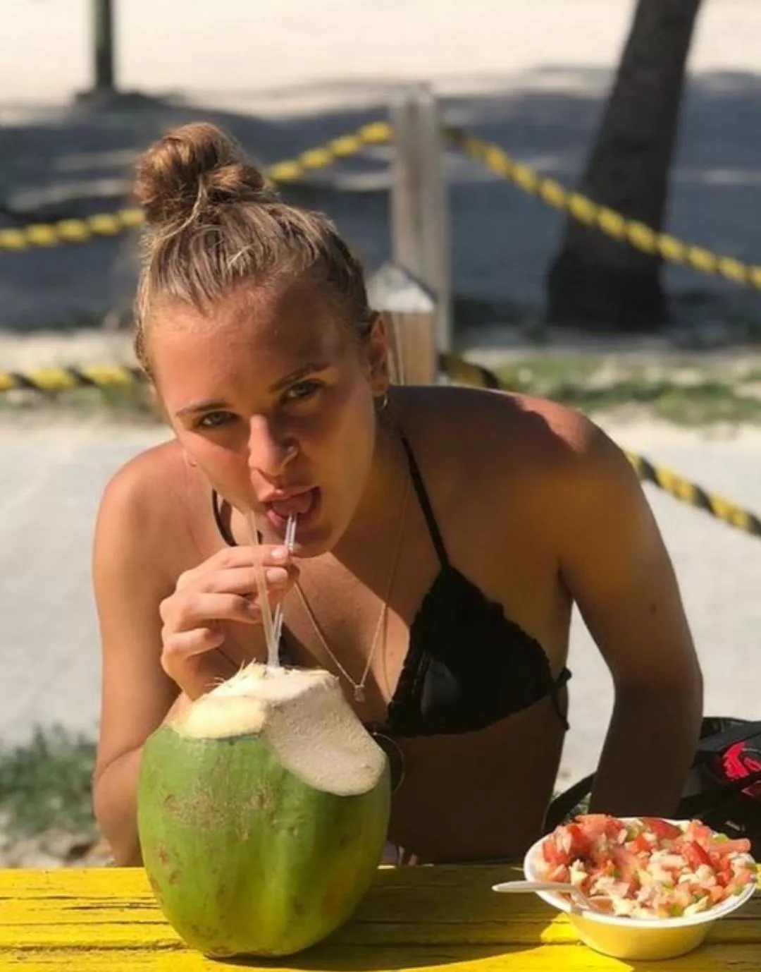 Collecting cocks for cousin kik throwawayg889, will feed posted by throwawayacc5435