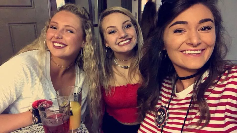 College babes posted by surferboy3344