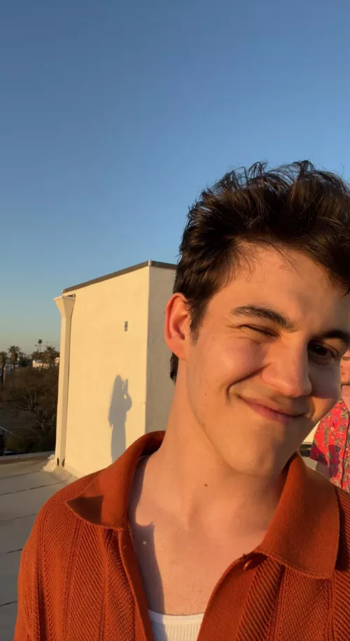 college guy, hmu by clydehoffman