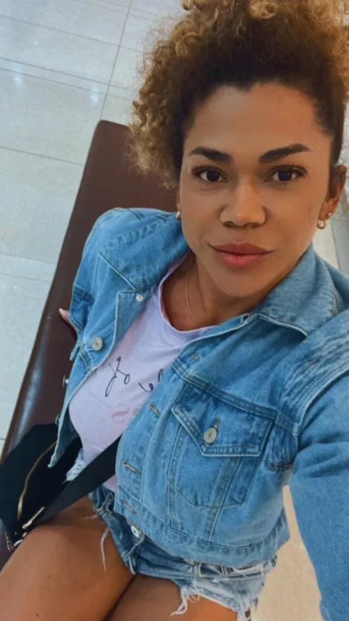 Colombian and South African by amymuscle