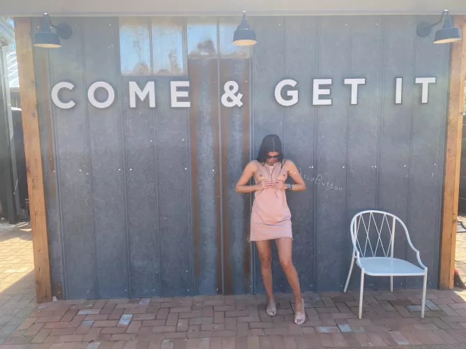 Come and get it by CuteeAssaButton