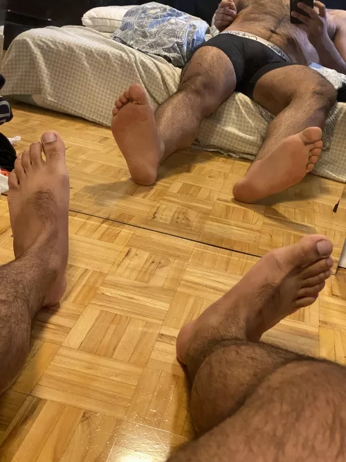 Come and ilck thme clean by fedoragaggle