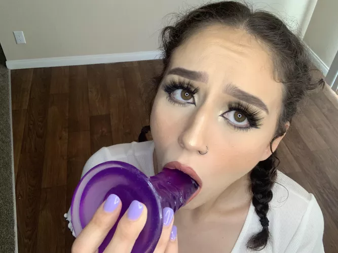 Come and sub to my OF for lots of fun! I have tons of content that is open and ready for all of you to see and enjoy! No paywall; Custom and Fetish Friendly! Link in the comments! 🖤 by julaame