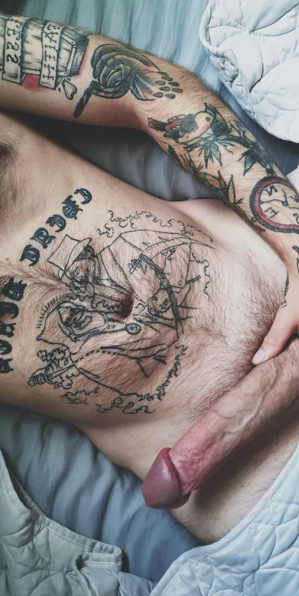 Come bounce on daddy’s cock all night 😈 posted by LeviRyder69