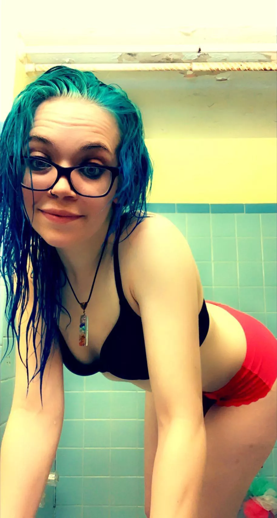 Come check out my page free to sub. posted by ashsmashdoa