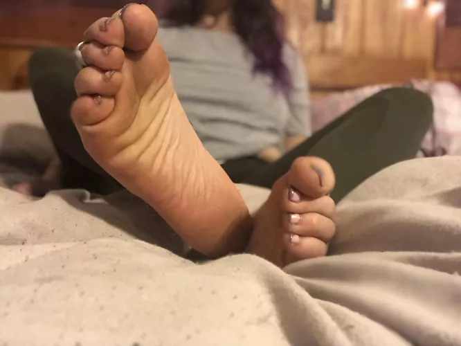 Come clean my dirty feet like a bitch [domme] by shesabrat304
