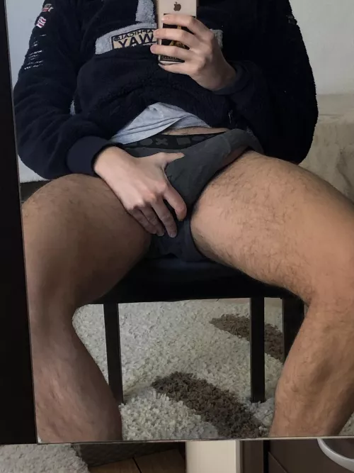 come closer by Its_me_Eduardo20