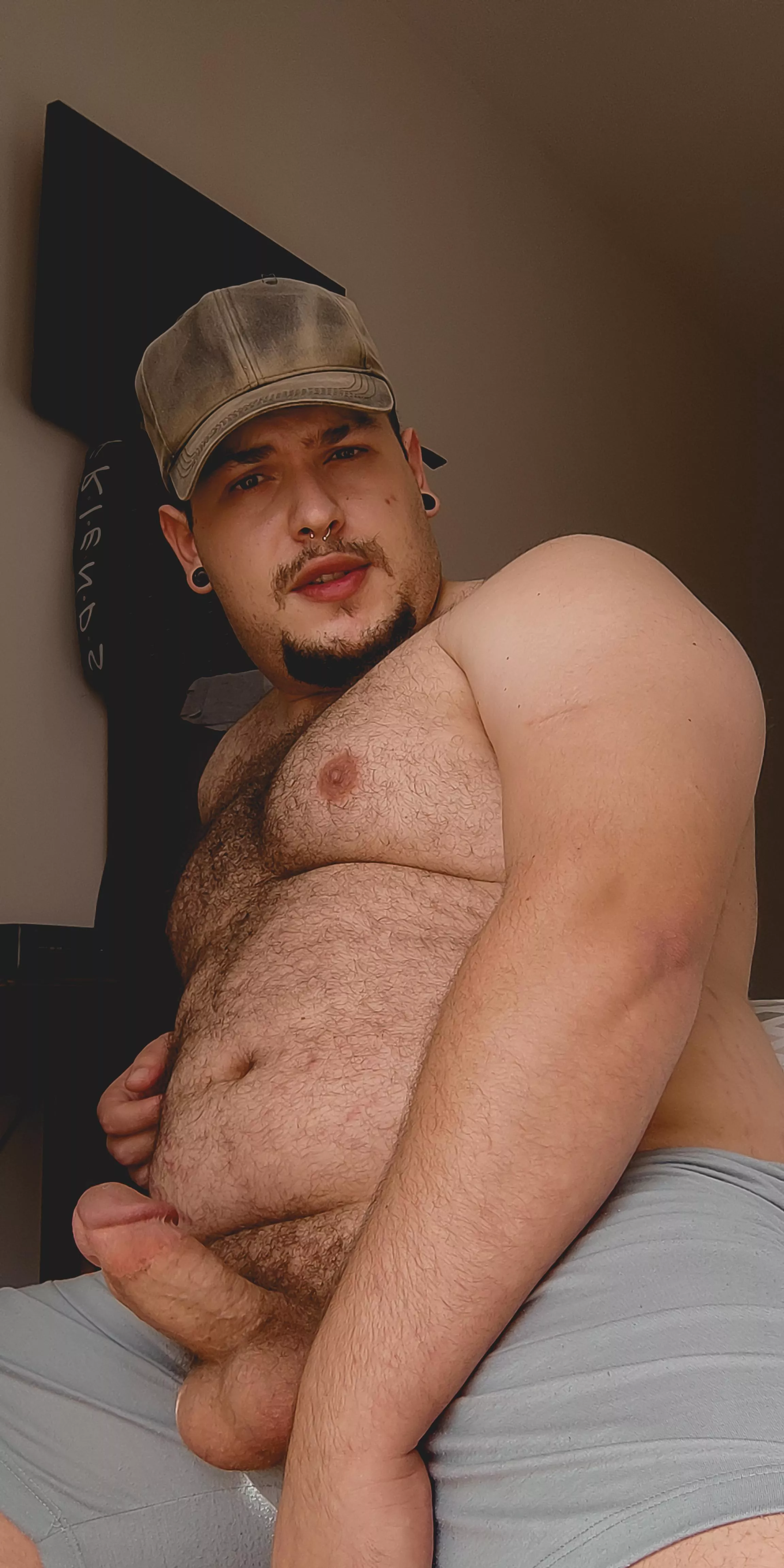 Come closer I want to tell you a secret 😏 posted by babybrinde