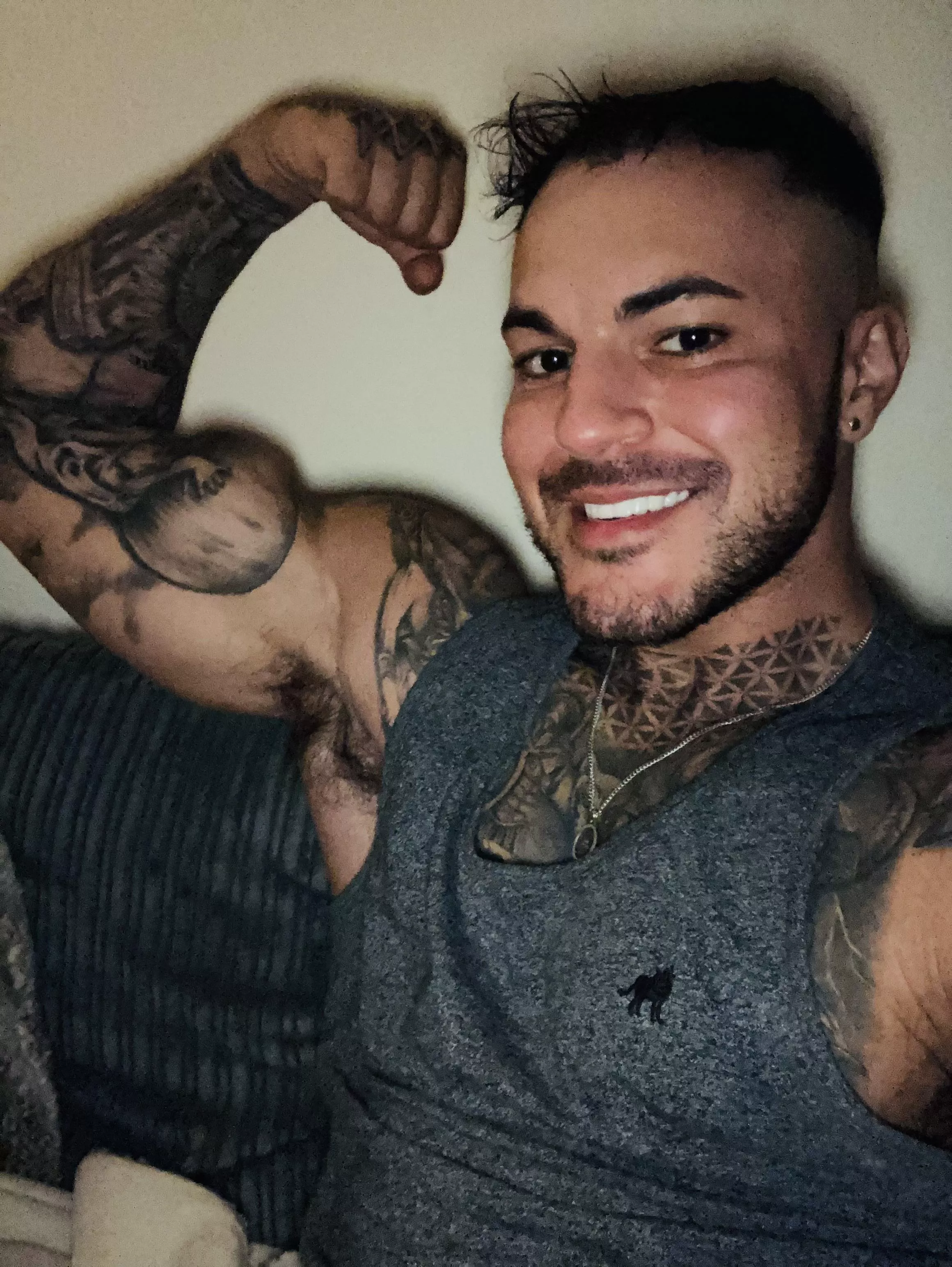 Come closer posted by tattoodalpha