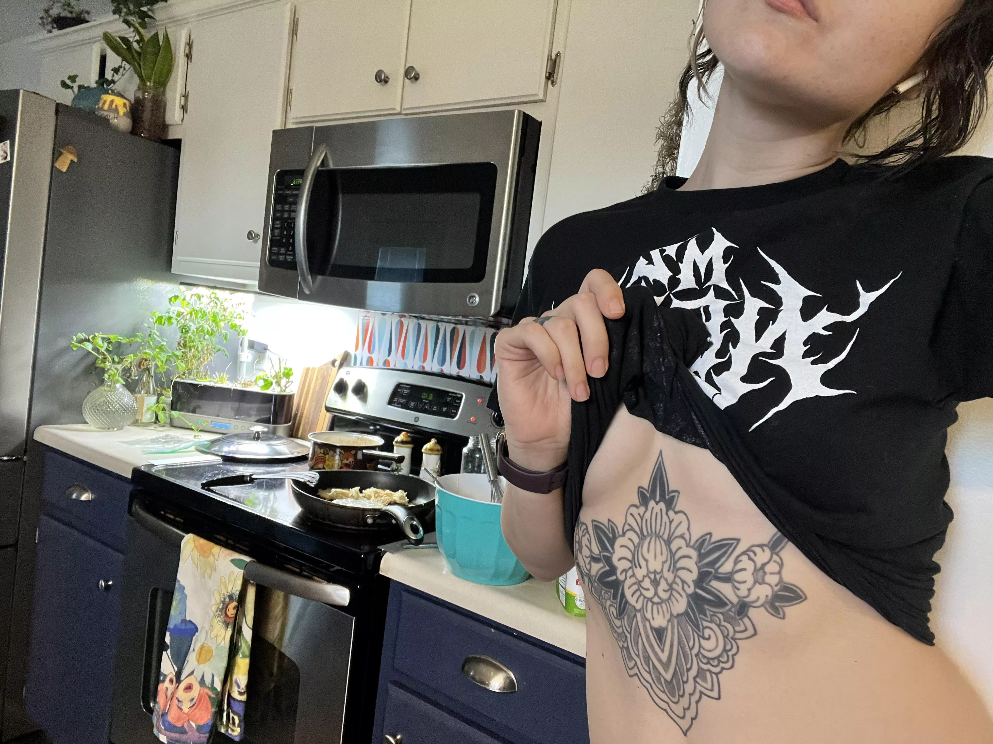 Come cook with me? posted by Juneevangeline