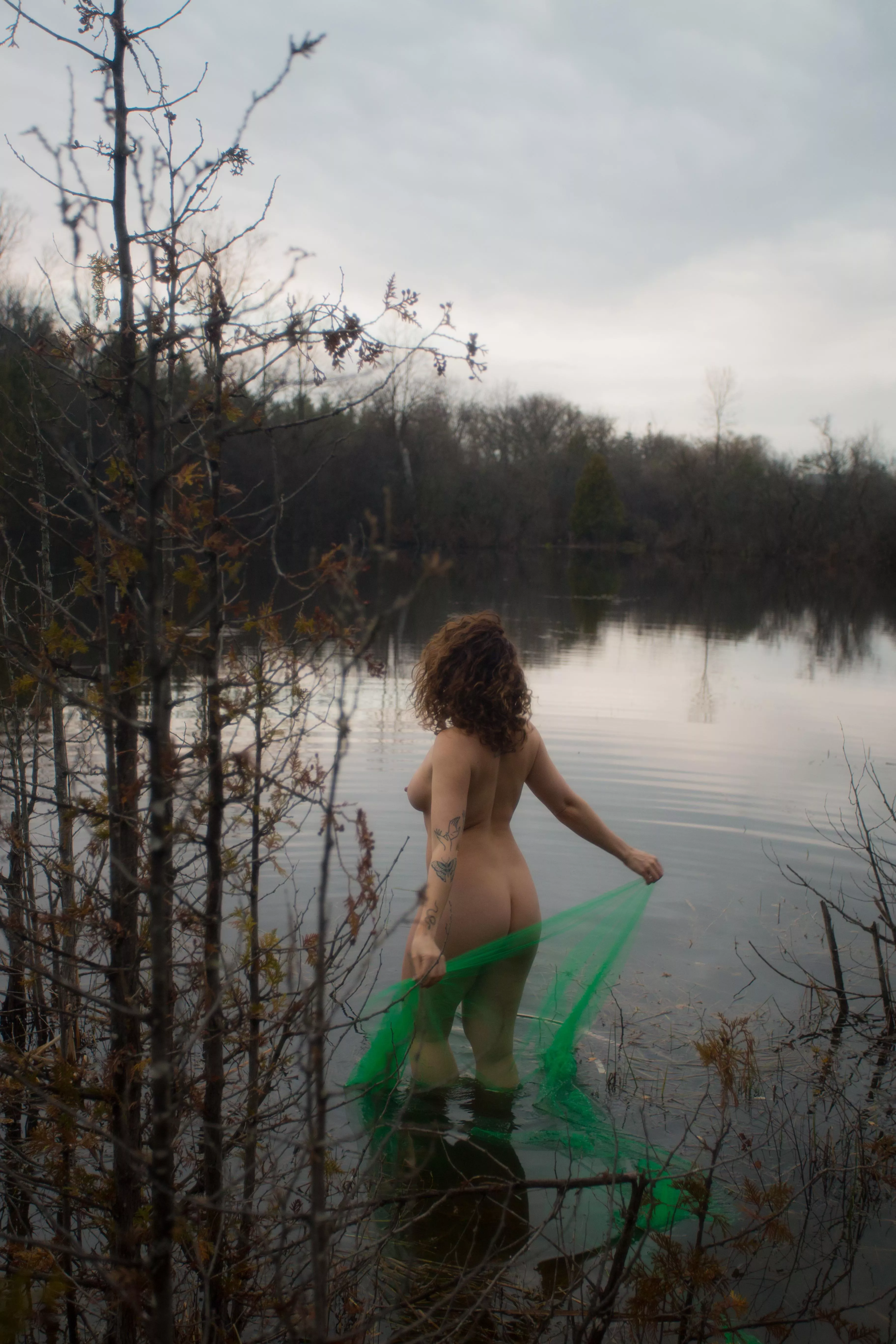 Come frolic with me? posted by queenmombi