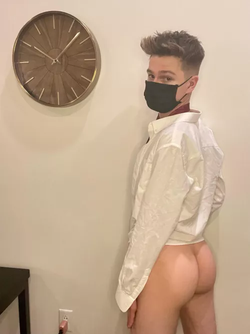 Come fuck me in 5 minutes 😉 by aaron__prince
