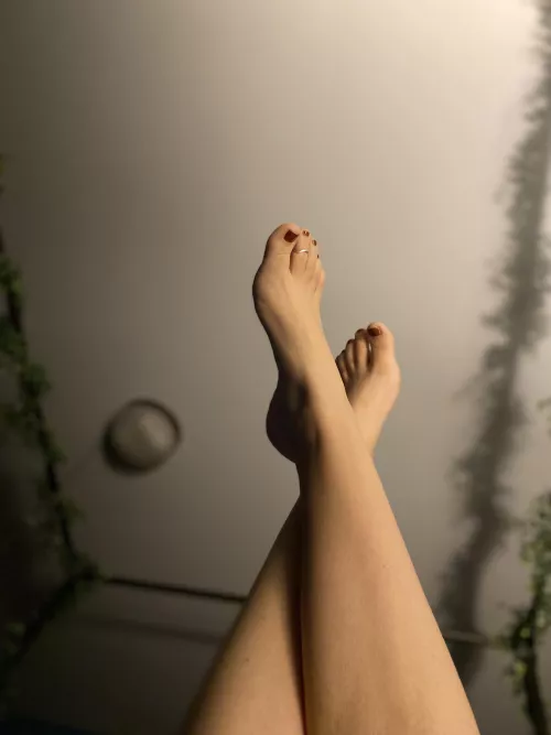 Come get a taste 👅👣 by ColetteRayburn