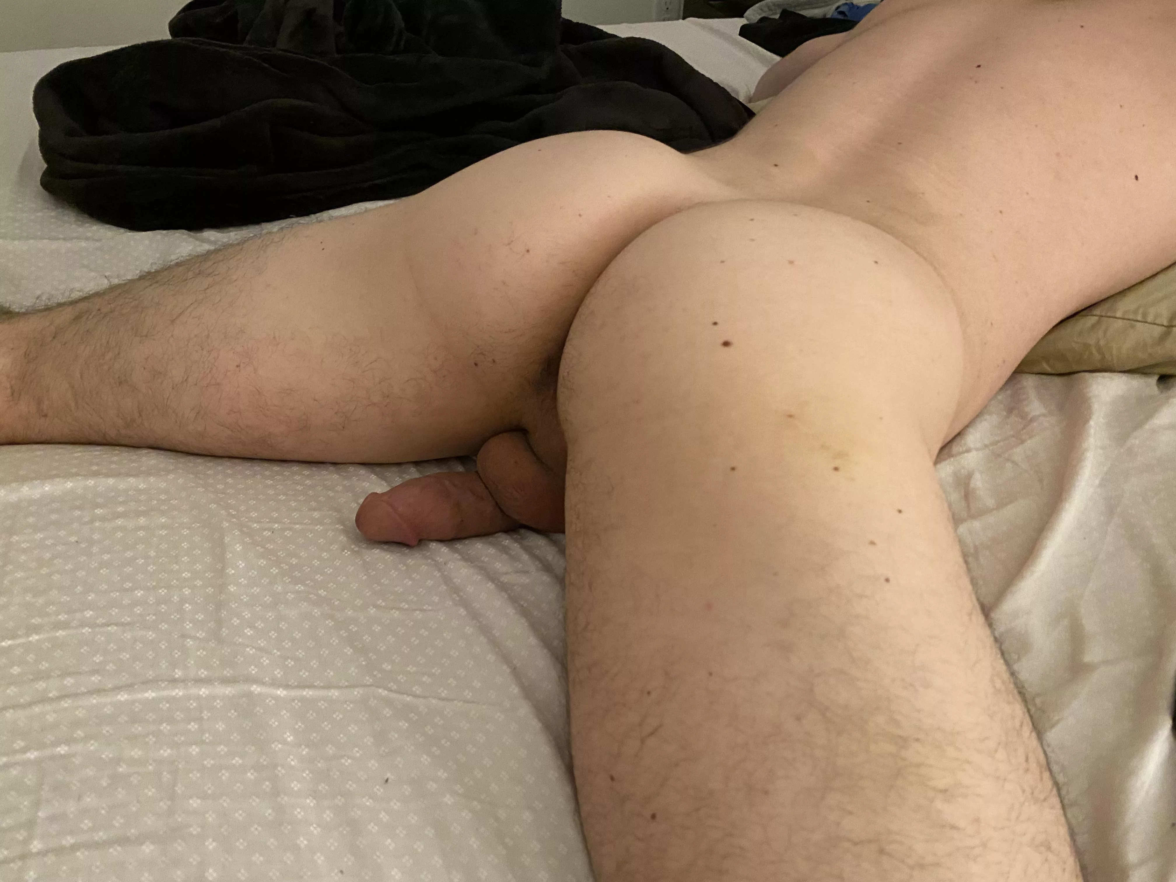 Come get a taste 👅 posted by Maxxnutt69