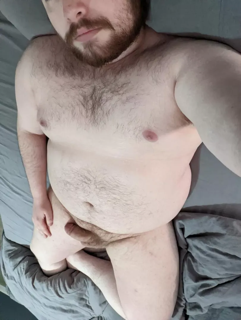 Come get naked and join me in bed? posted by hamcandle27