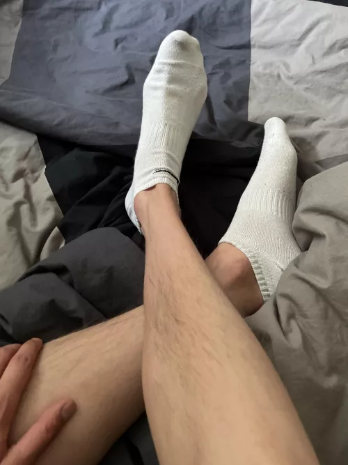 Come give them a sniff ;) by ObliviousBisexual