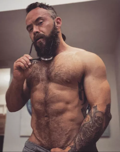 Come have a closer look😉🤓 by Peter_Pipes