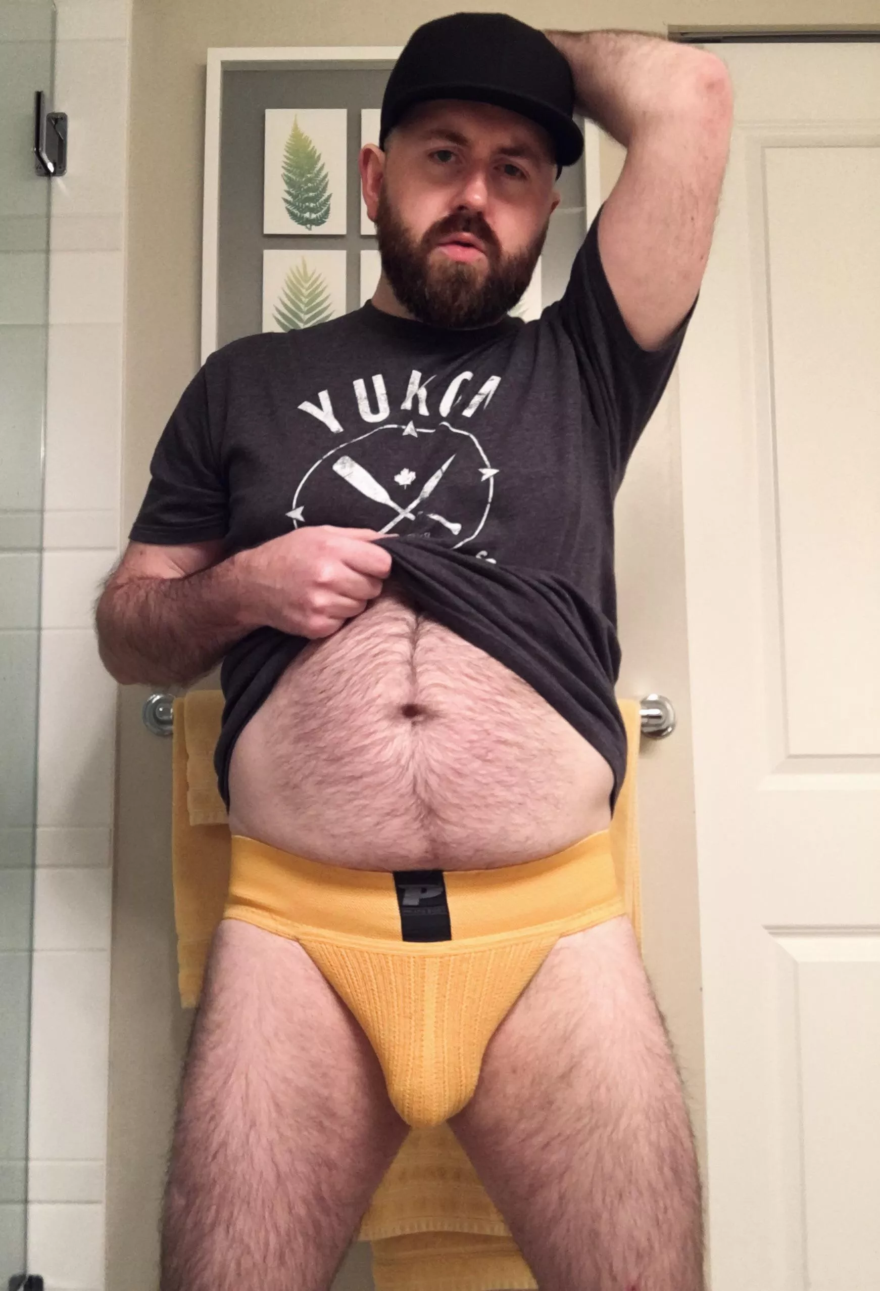 Come help me outta this, bro posted by bothwaysopenjaws