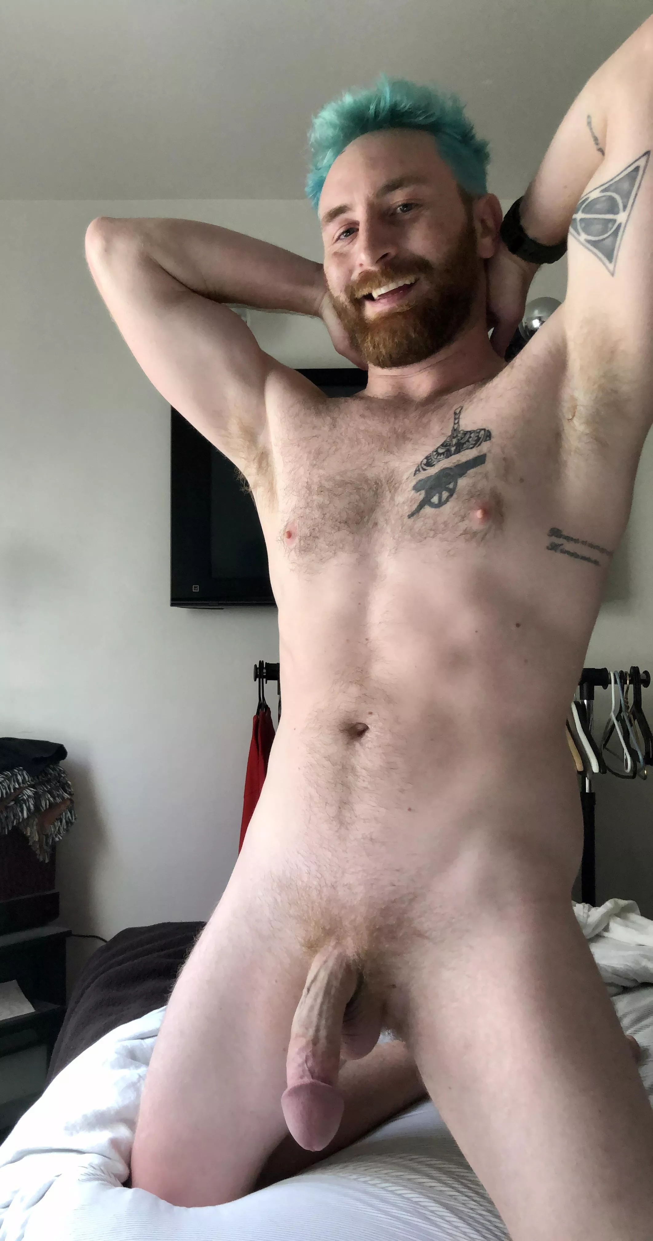 Come here and make my Sunday a bit brighter posted by yournewpogostick