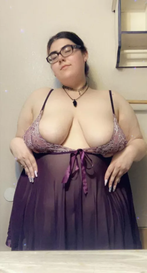 Come join me in bed ❤️ by kissmealive