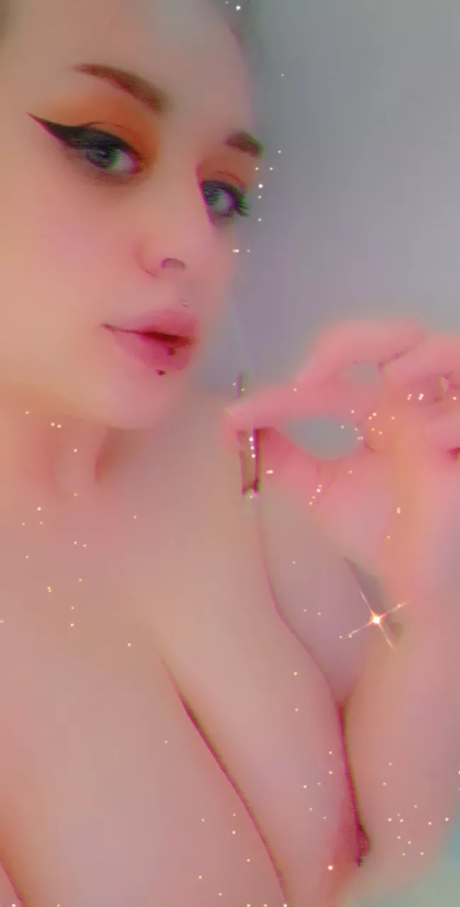 come join me in the shower posted by darkdaydream