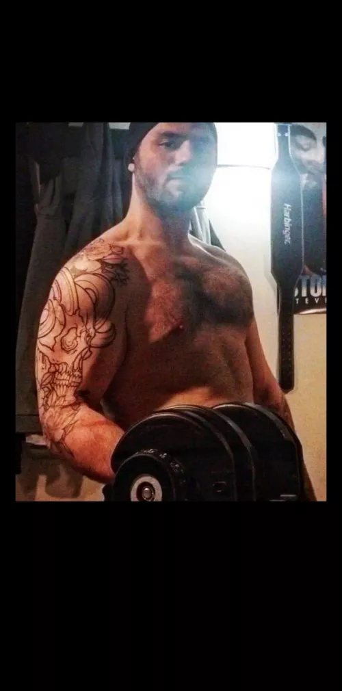 come keep me company ;) by rich997