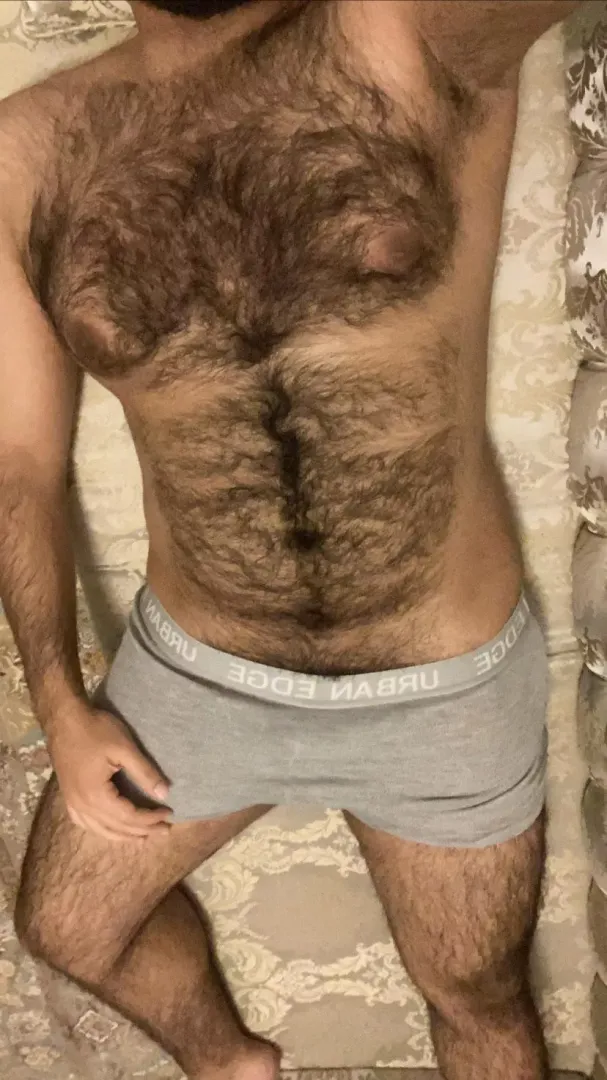 Come lay on my chest 🐻 posted by ButterflyJunior11