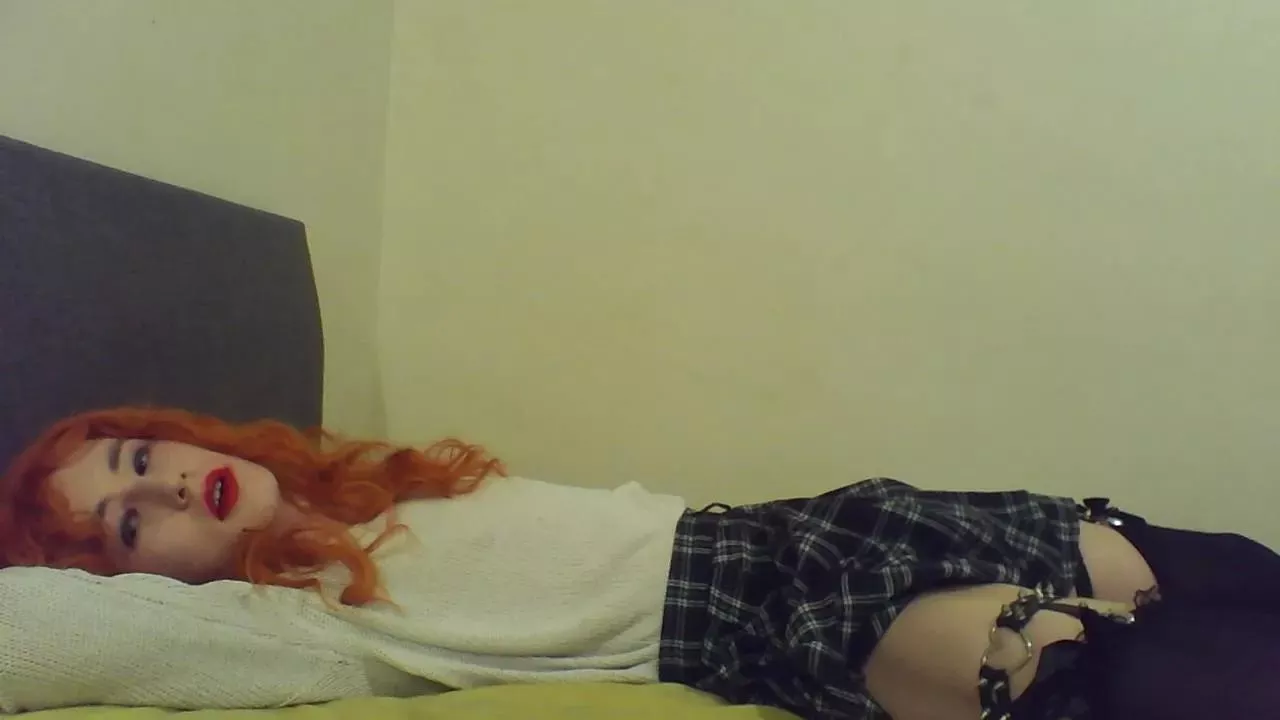 come lie with me 😘 posted by SapphireLoveHeart