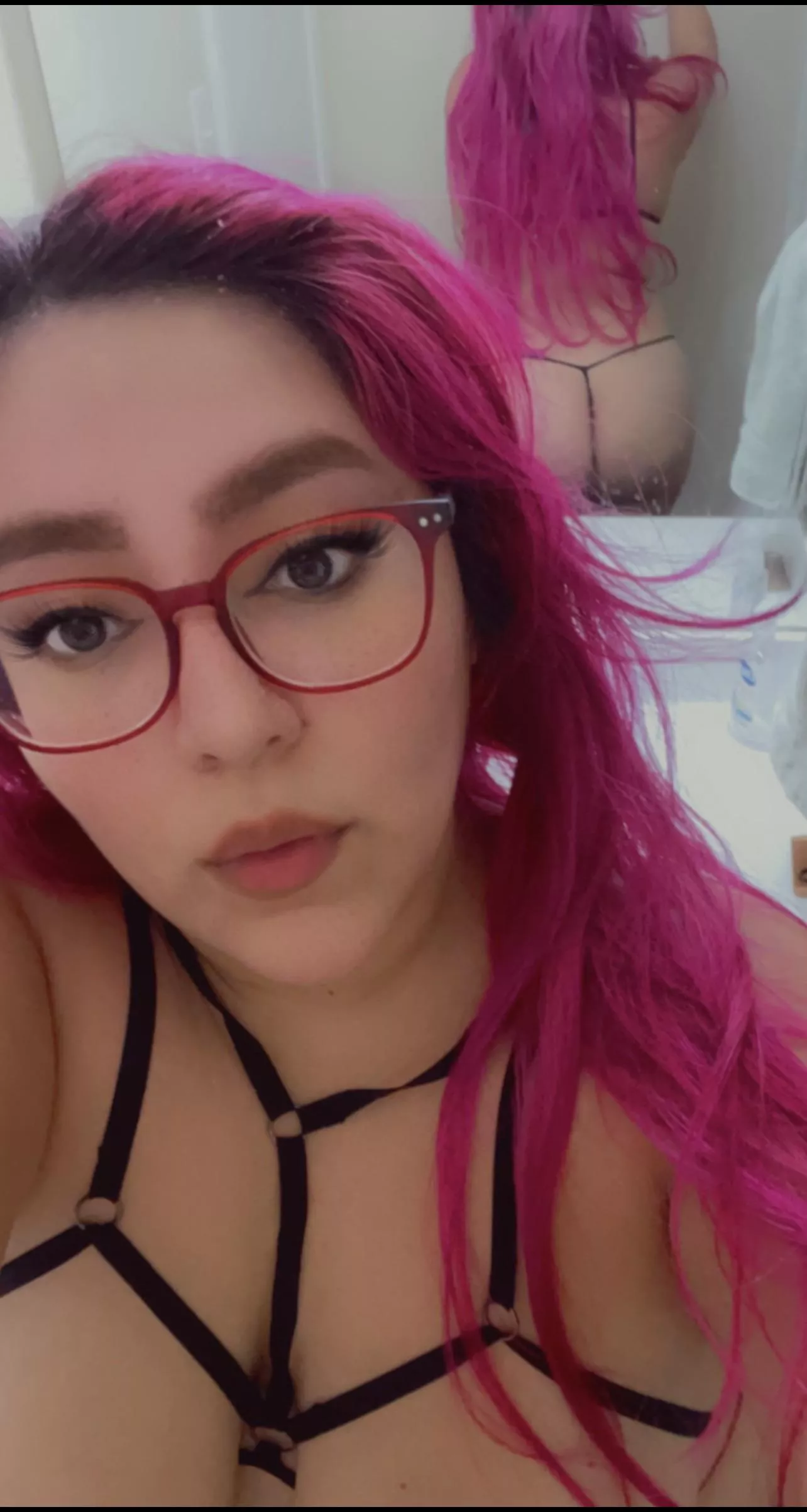 Come love my curves with me posted by Break_bubbles