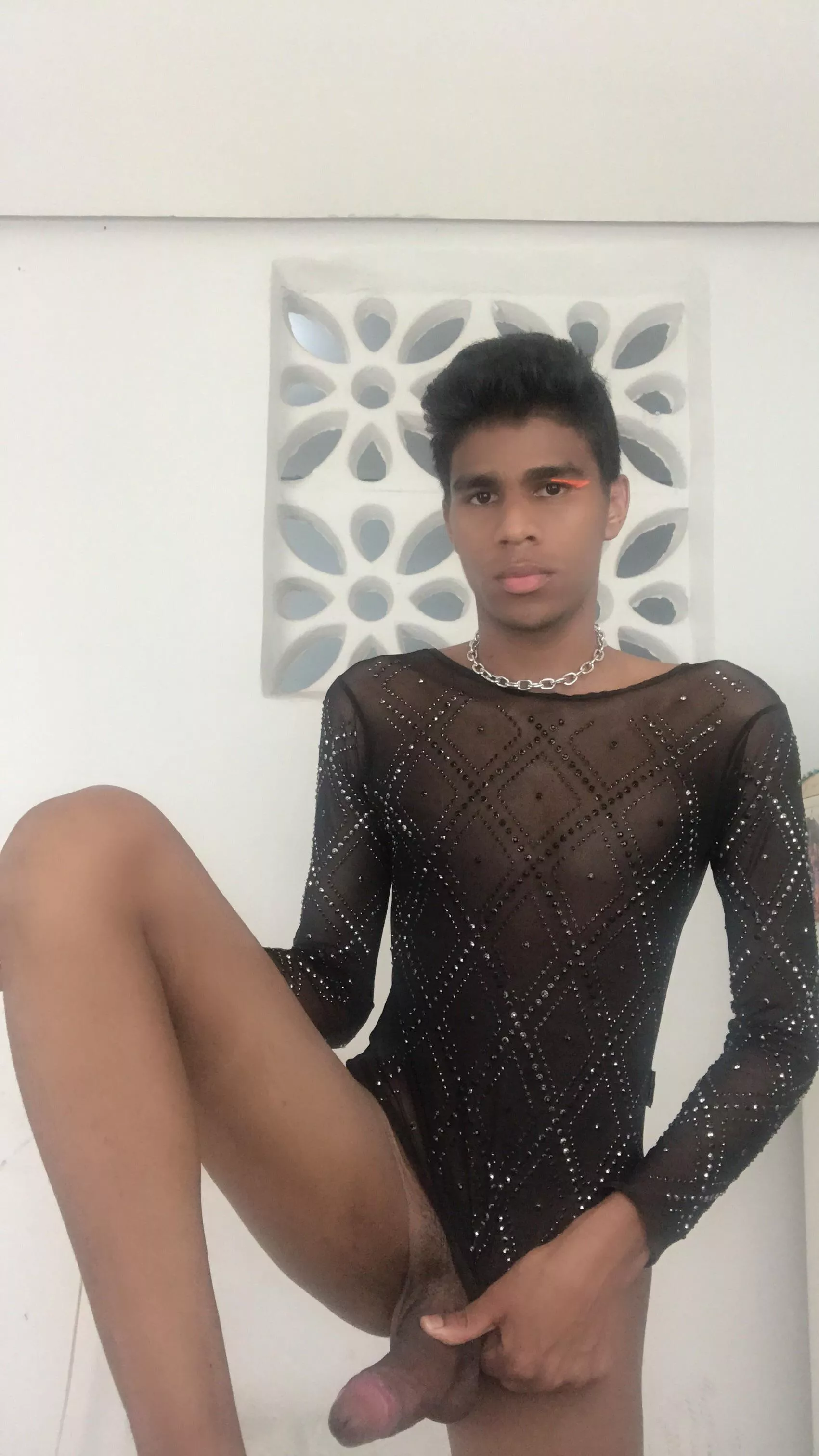 come make me smile🍭 posted by SUGARSEVERO