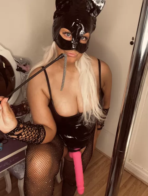 Come on don’t be a lil pussy, let kitty breed you by sparkly-and-savage