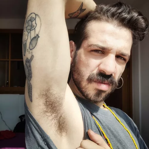 Come on, take a good sniff by kinky_chaser