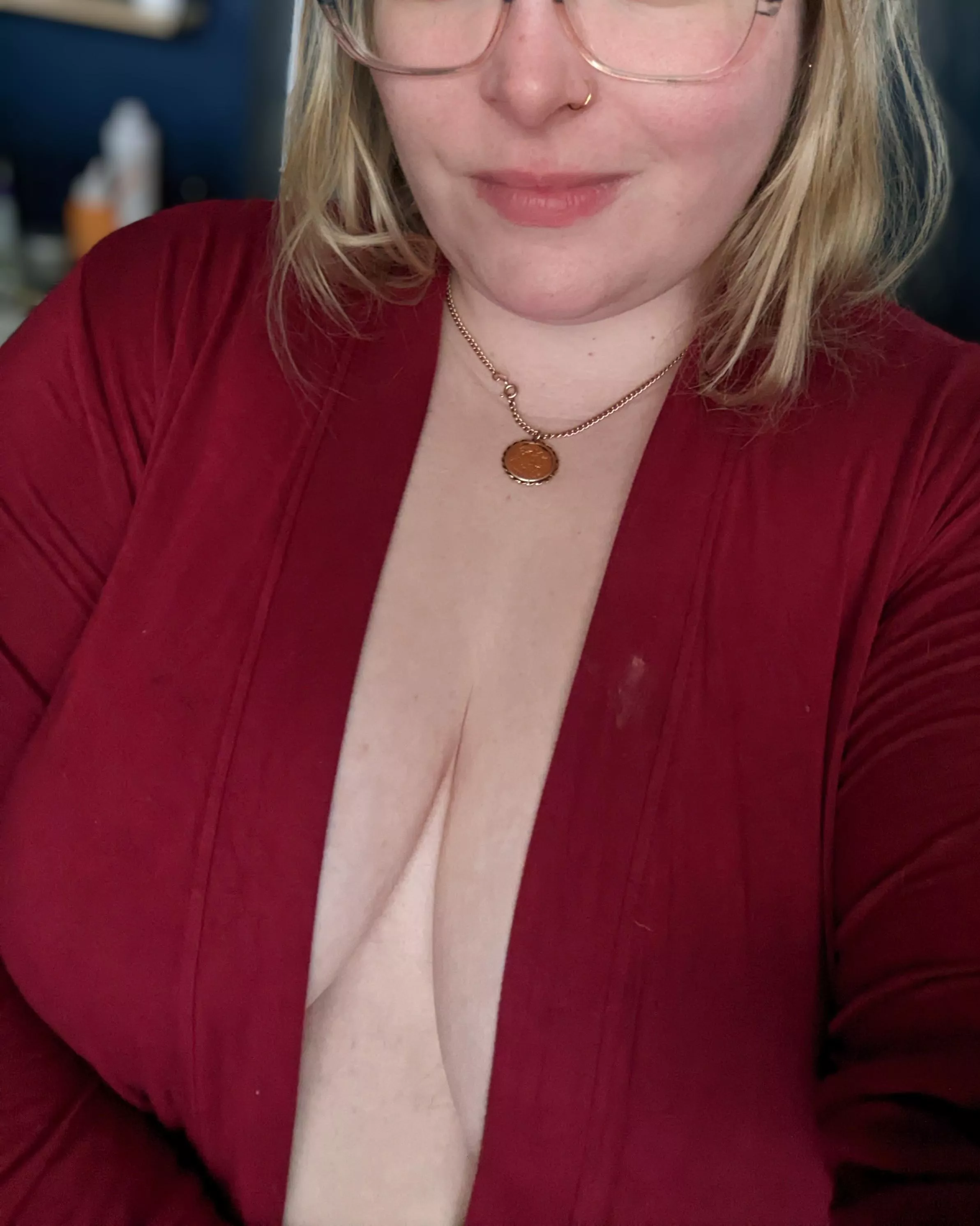 Come open my robe? posted by britsexual