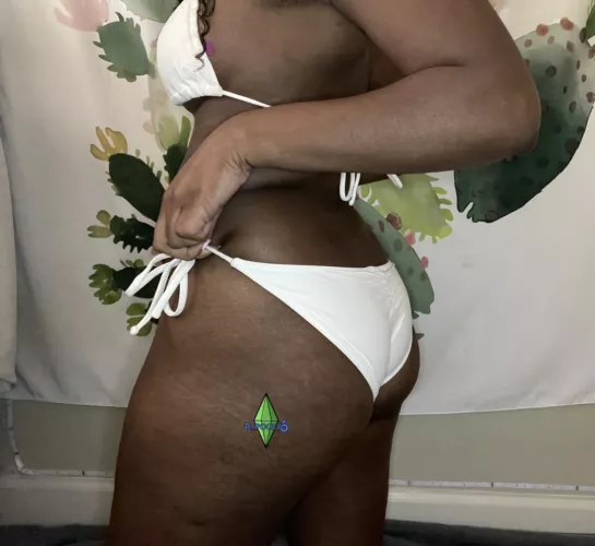 Come over and check me out! by alipocky6