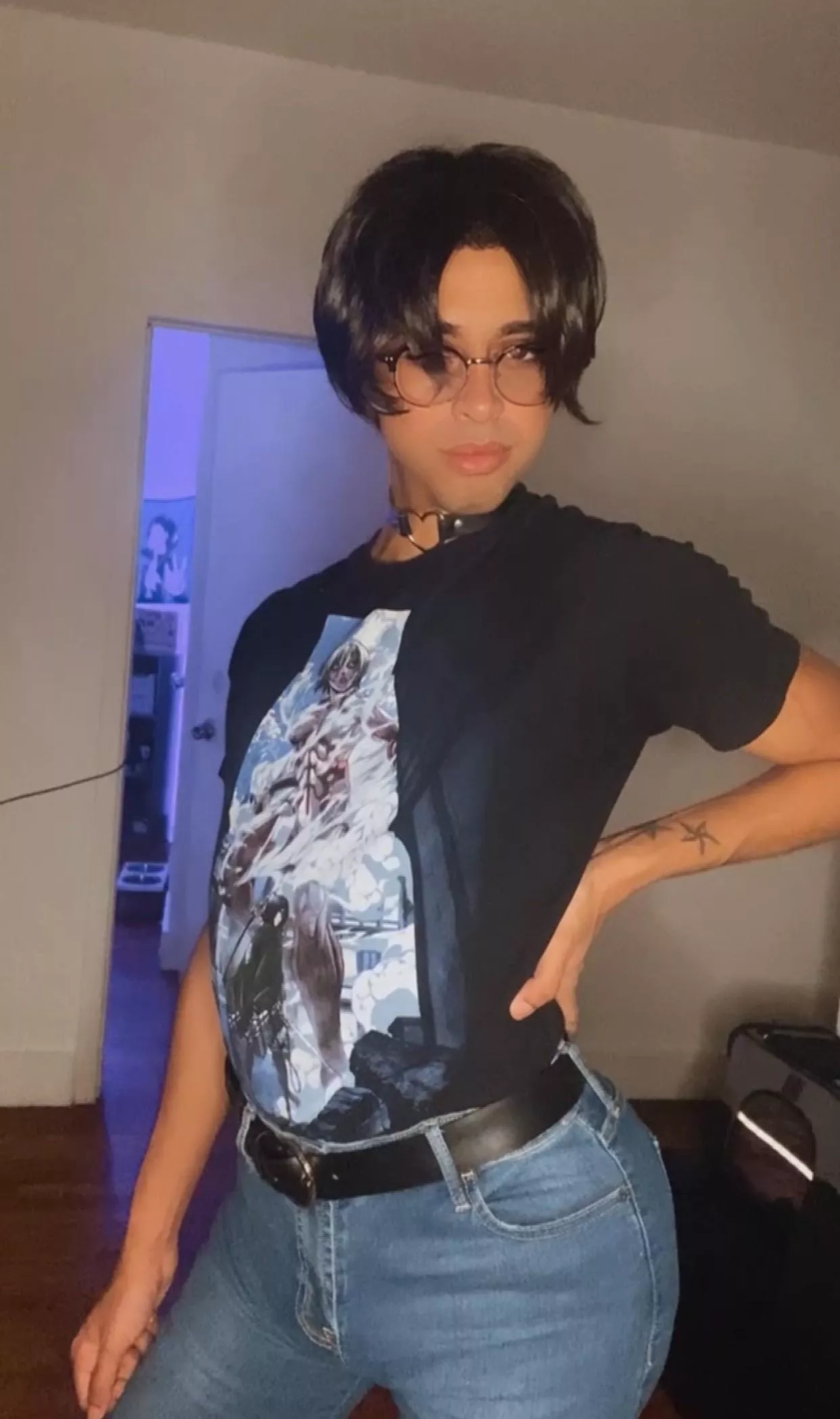 come over and watch some anime with me :b posted by SunsetDuelist