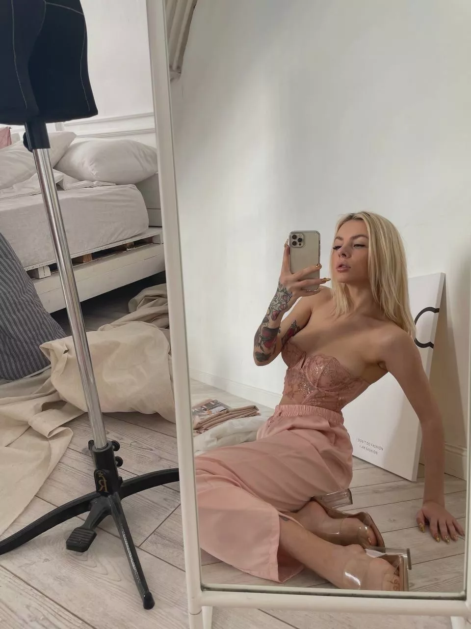 Come over here and ride me hard posted by StandingOutcome