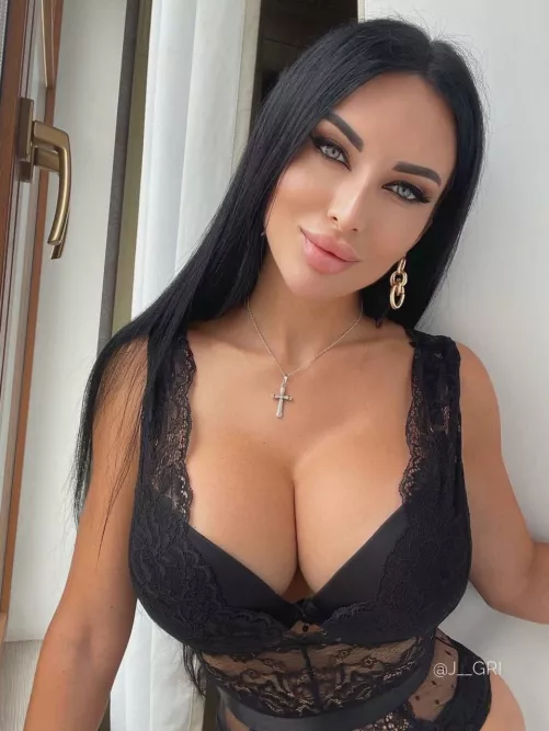 Come over here and ride me hard by UtterSimplicity