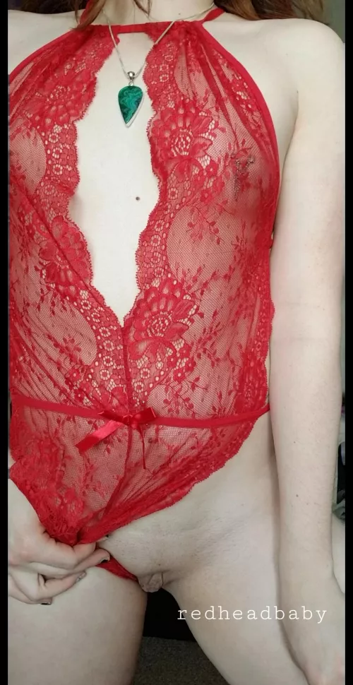😻Come play with me and my wet pussy😻 petite bisexual college student with nipple piercings😻 over 600 eXplicit posts of daily photos and pussy play videos😻 b/g content available😻 see me squirt for only $5 a month @redheadbaby on OF by redheadbaby_