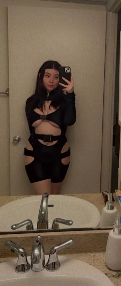 Come rip it all off me by Distinct-Antelope626