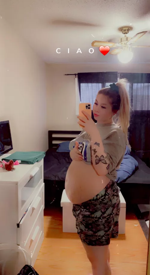 Come say hiii 💦 by Only-ivanalane