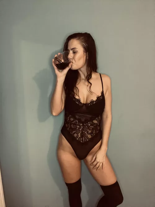 Come spend your night chatting with me on my onlyfans. Link in the comments baby 😘 by Darkangellucy