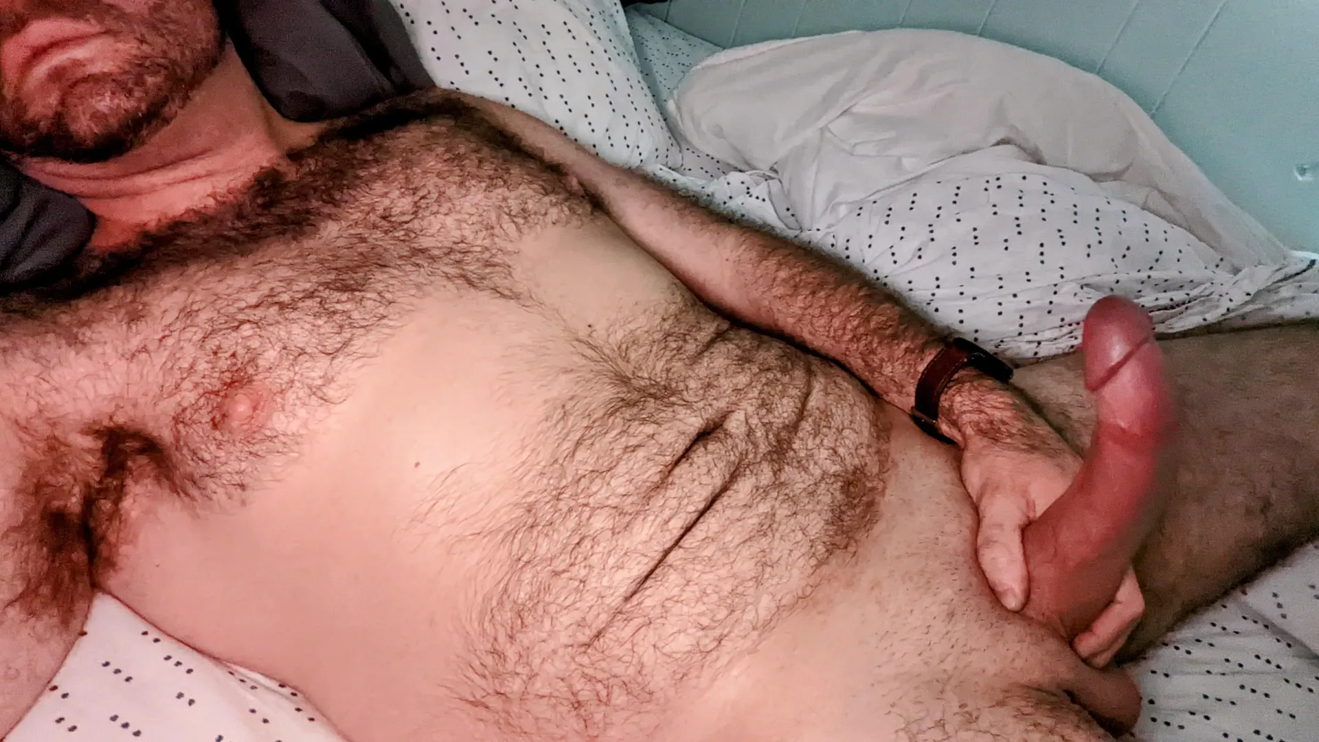 Come start your Monday on the right cock (35) posted by Chicaries